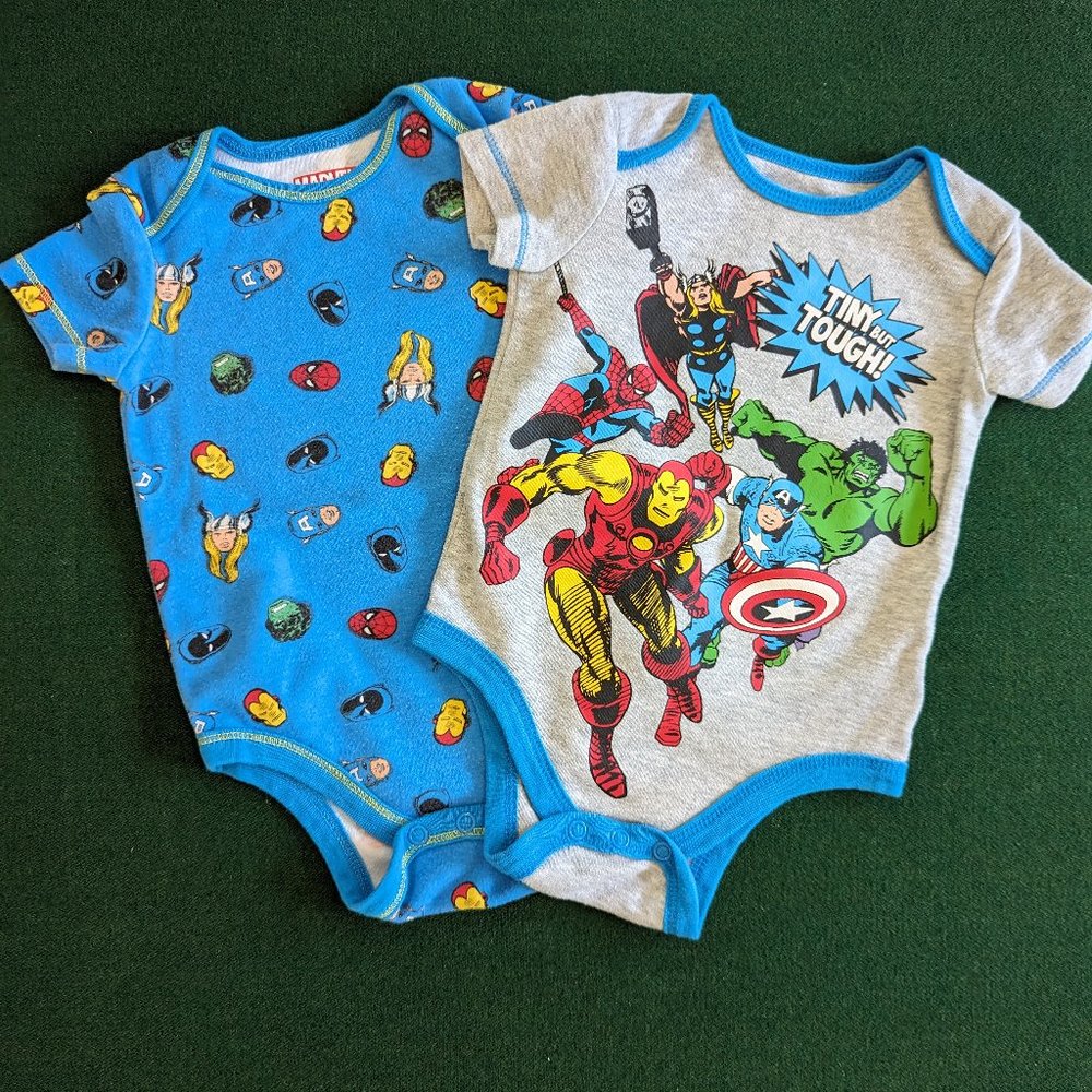 Bundle Marvel Boy's Onesies/Bodysuits 6-9 Months 💙